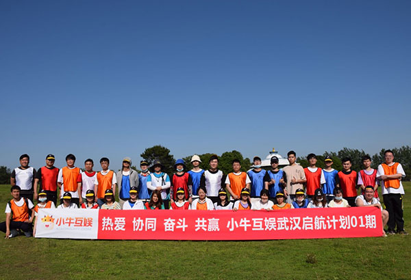 小?；?/> </a> </li>
          <li style=