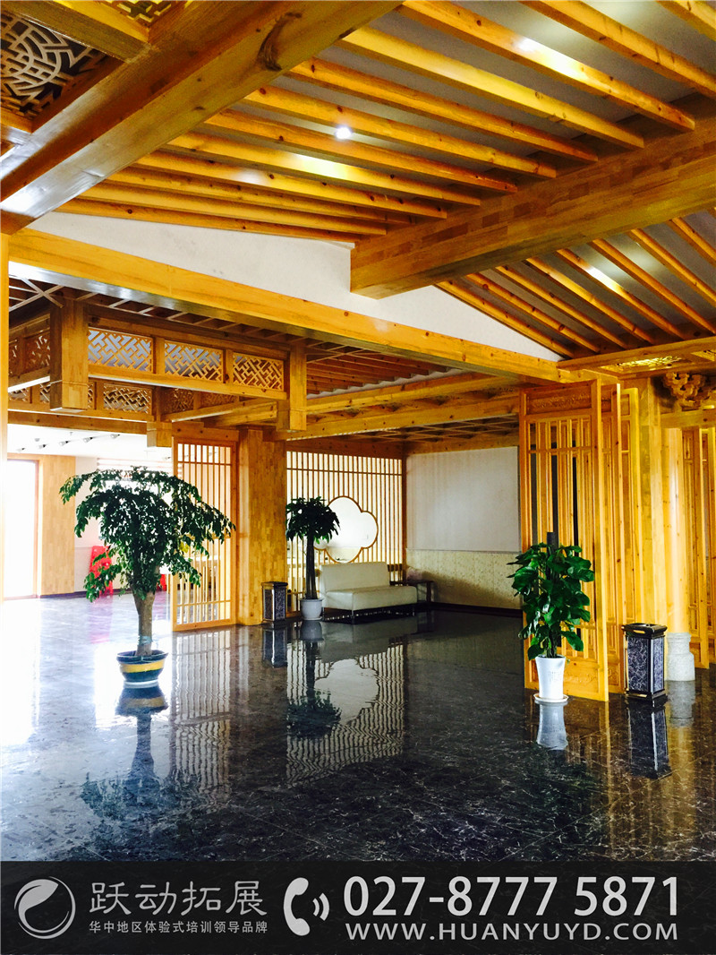 1489978902782963.jpg 345498603116473930.jpg